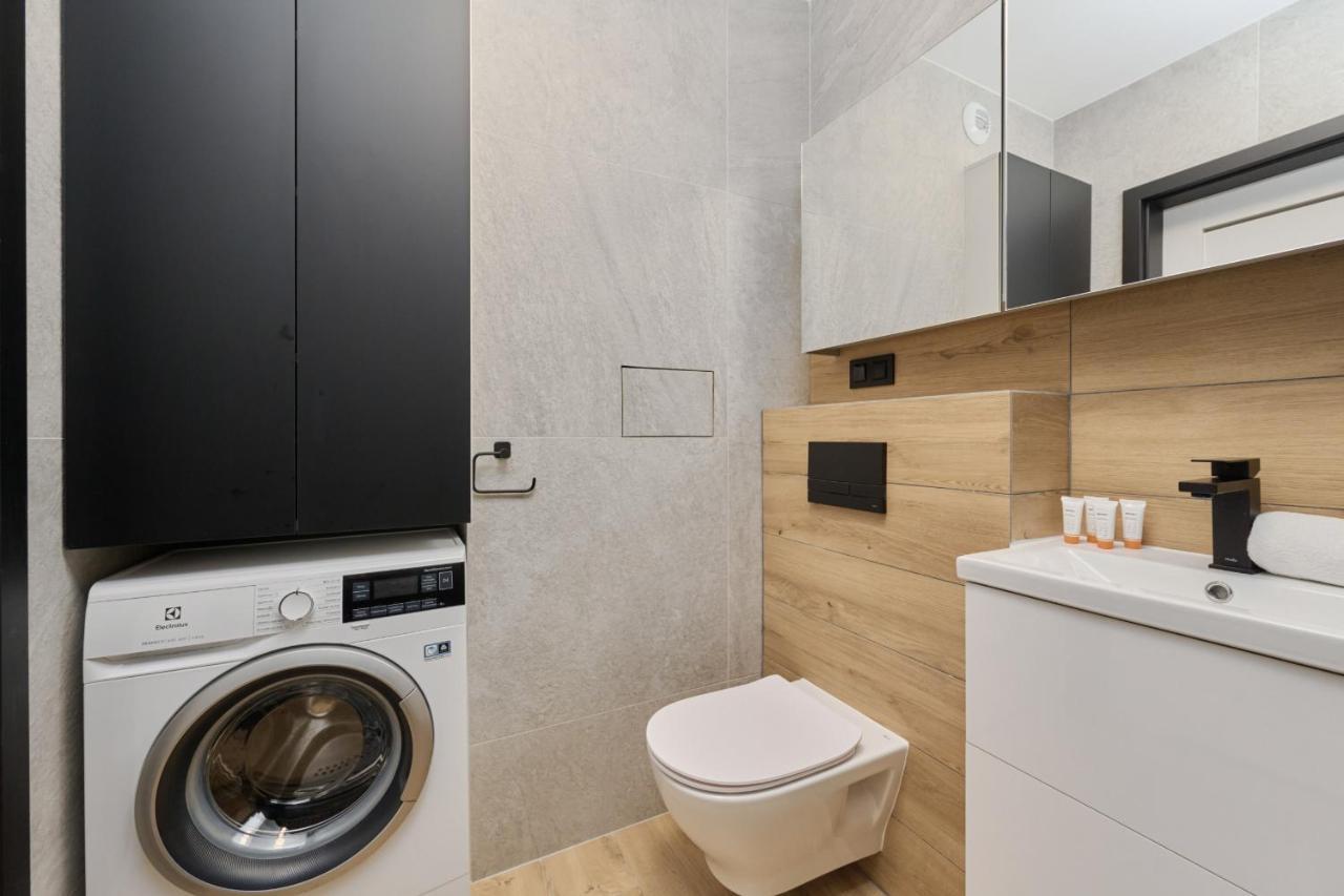 New Studio Teczowa With Free Garage By Renters * Wroclaw