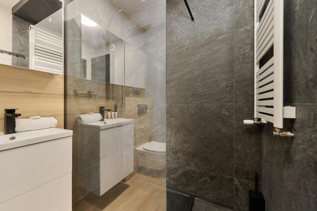 Apartment New Studio Teczowa With Free Garage By Renters *